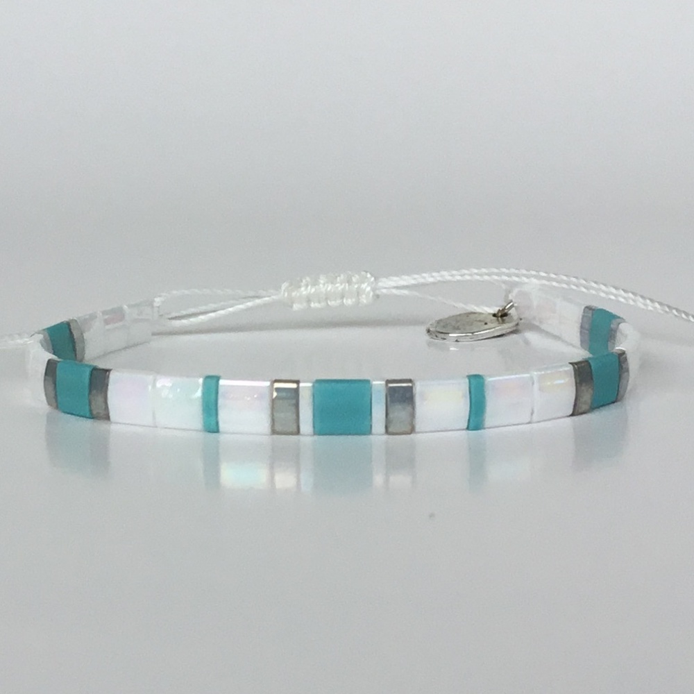🆕 Miyuki tila bead bracelet